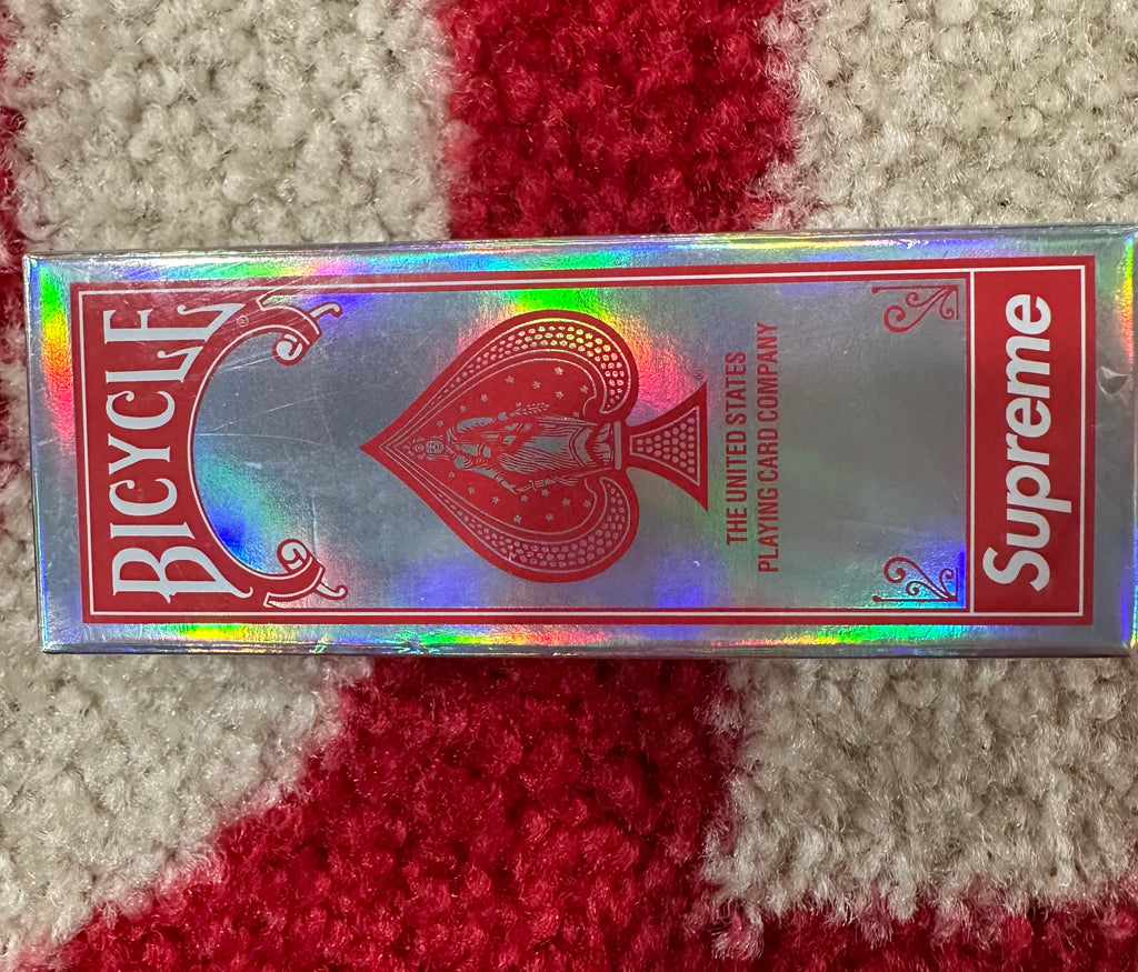 supreme bicycle holographic slice cards Supreme x Bicycle Holographic Slice Cards FW23 – UniqueHype