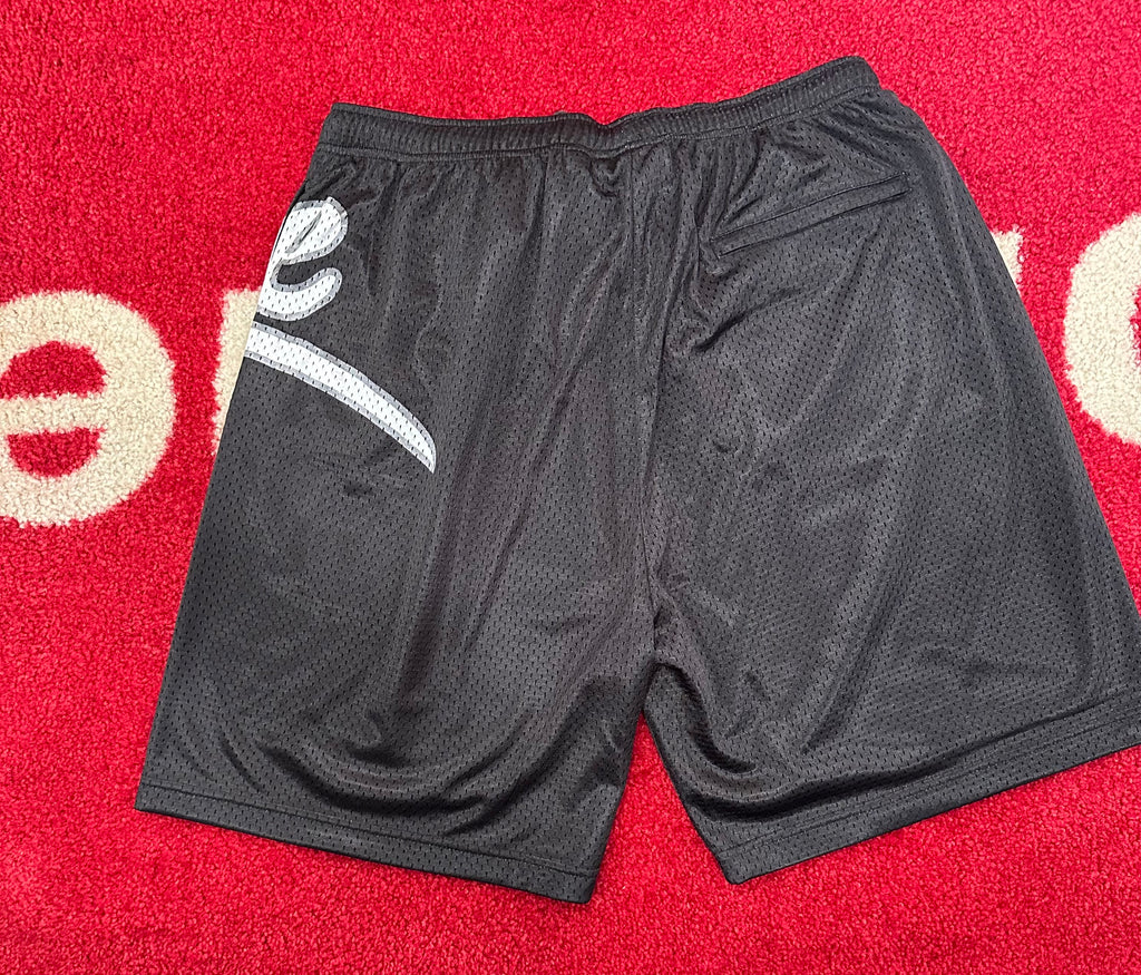 ウェア Supreme Big Script Mesh Short Supreme Big Script Mesh Short (SS24) - $110
