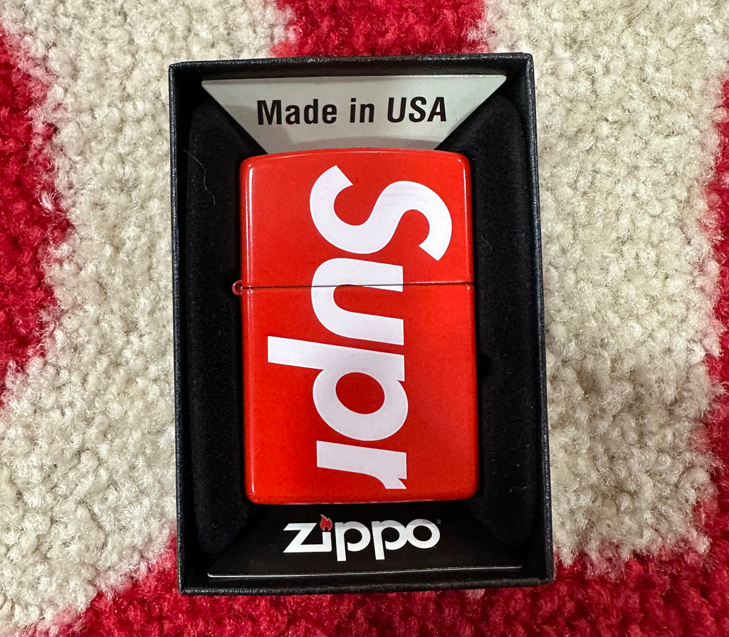 Supreme Logo Zippo Red SS18 – UniqueHype