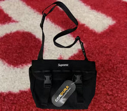 Supreme Mini Messenger Bag Black SS25 – UniqueHype Supreme Mini Messenger Bag Black SS25 – UniqueHype