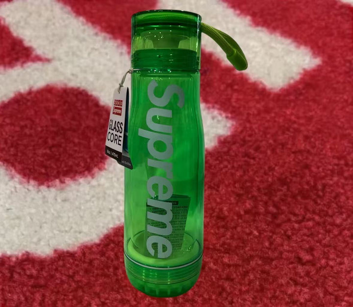 Supreme Zoku Glass Core 16 Oz. Bottle Green SS21