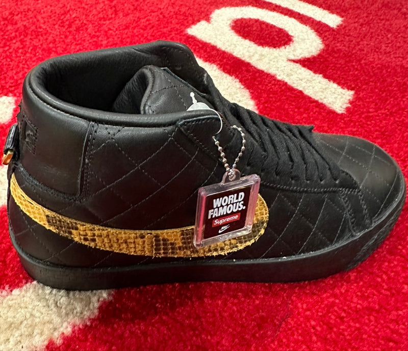 Supreme x Nike SB Blazer Mid Black FW22 – UniqueHype