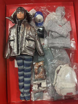 Supreme momoko DOLL FW22