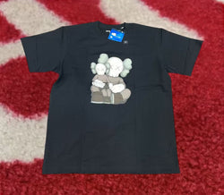 KAWS x Uniqlo Kids UT Short Sleeve Graphic T-shirt Black