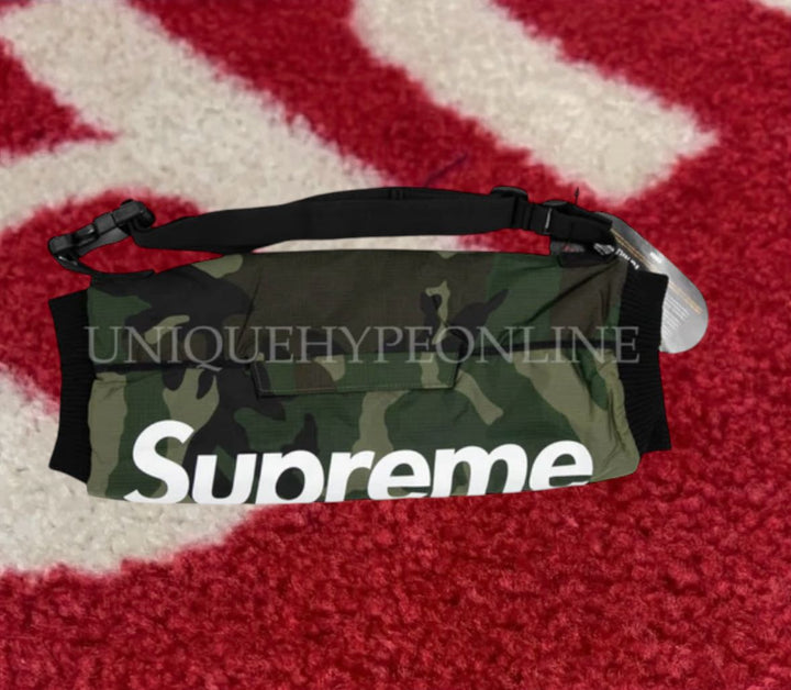 Supreme Hand Warmer FW18 Woodland Camo