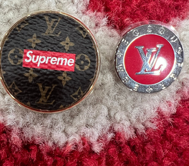 Supreme x Louis Vuitton City Badge Brooch Set Multi
