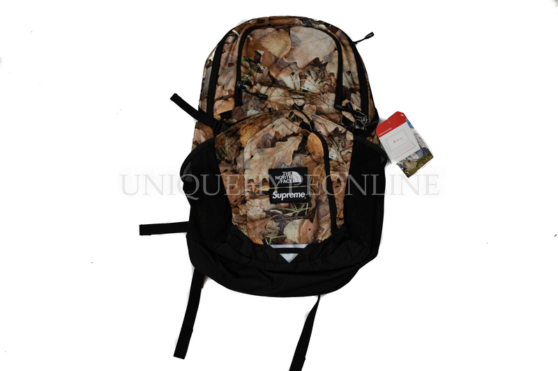 Supreme the north face pocono backpack leaves hotsell